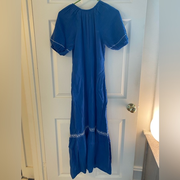 Old Navy Crepe Maxi Swing Dress - Picture 5 of 5